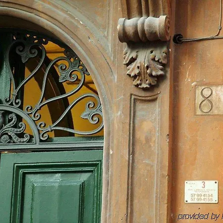 Casa De Fiori 2* Roma