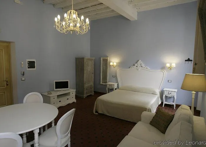 Casa De Fiori Отель 2*