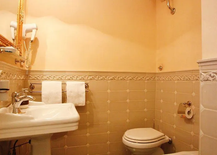 Отель Casa De Fiori