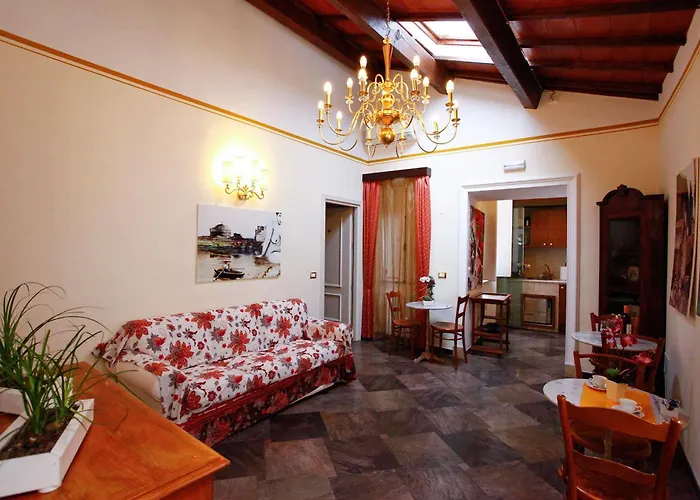 Отель Casa De Fiori